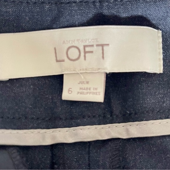 Loft Julie Trousers in Navy - Picture 5 of 5